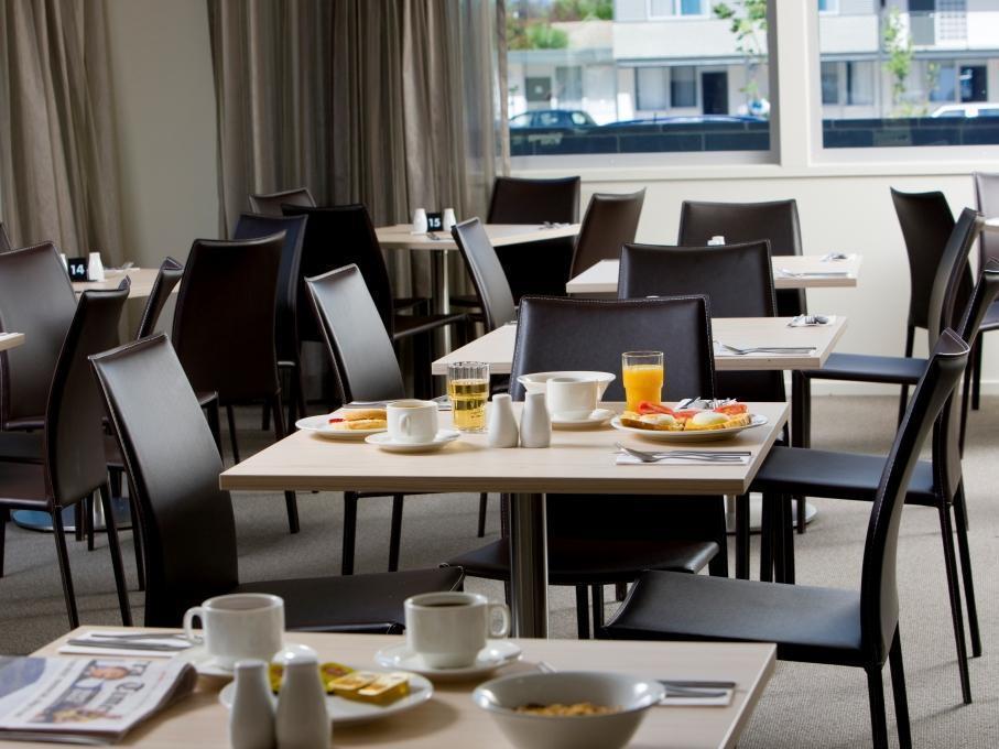 Ibis Styles Canberra Tall Trees Exteriör bild