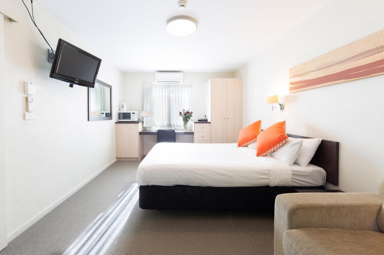 Ibis Styles Canberra Tall Trees Exteriör bild