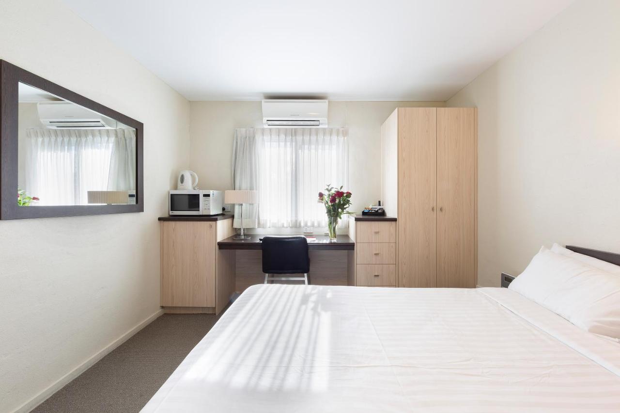 Ibis Styles Canberra Tall Trees Exteriör bild