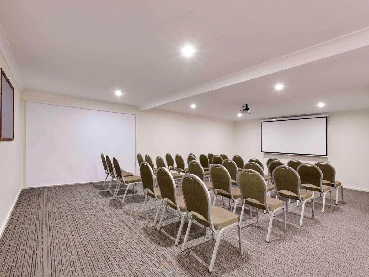 Ibis Styles Canberra Tall Trees Exteriör bild
